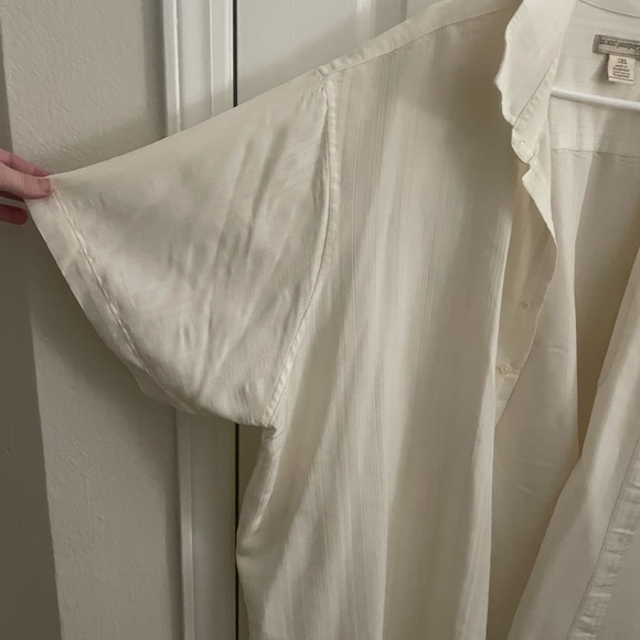 Vintage Cream Men’s Button Down - Picture 4 of 5